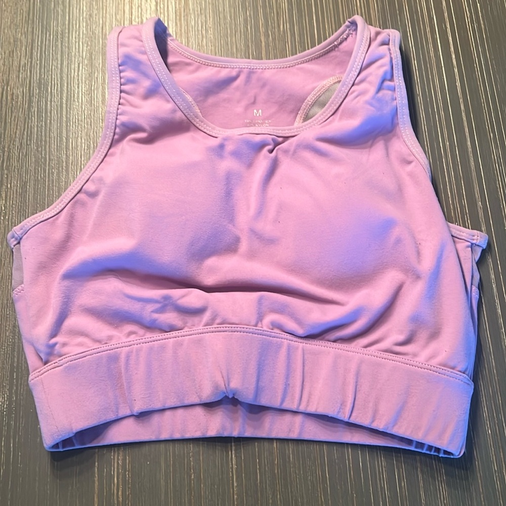 NVGTN Sports Bra.